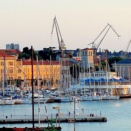 Apartamento App Obrovac In The Centre - With Amazing Sea View! Pula Exterior foto
